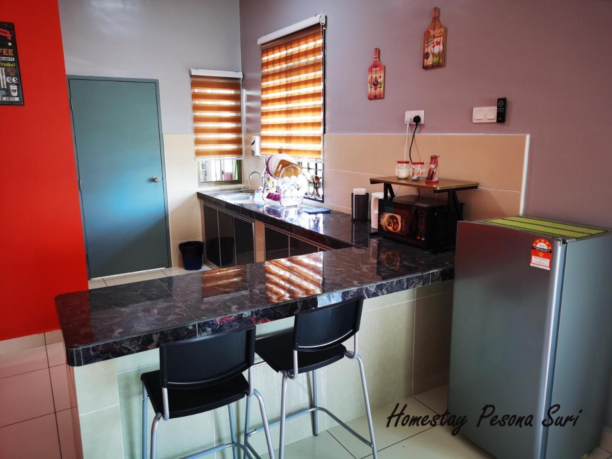Pesona Suri Homestay Batu Pahat Ngoại thất bức ảnh